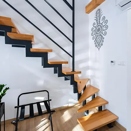 Urocze Ubocze Luksusowe Villa