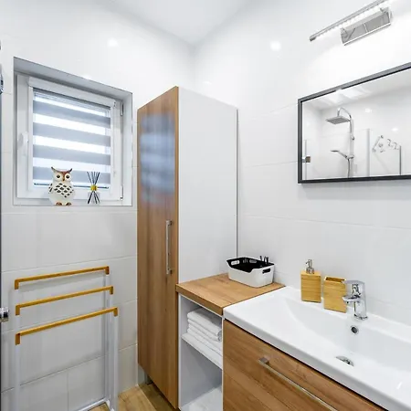 Urocze Ubocze Luksusowe ヴィラ