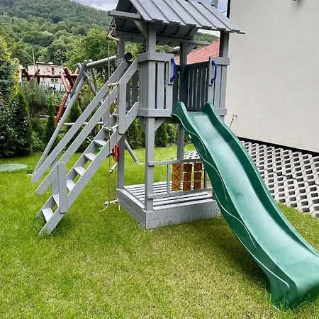 ヴィラ Urocze Ubocze Luksusowe