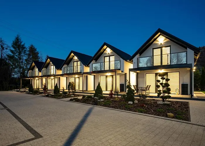 Urocze Ubocze Luksusowe וילה אוסטראון