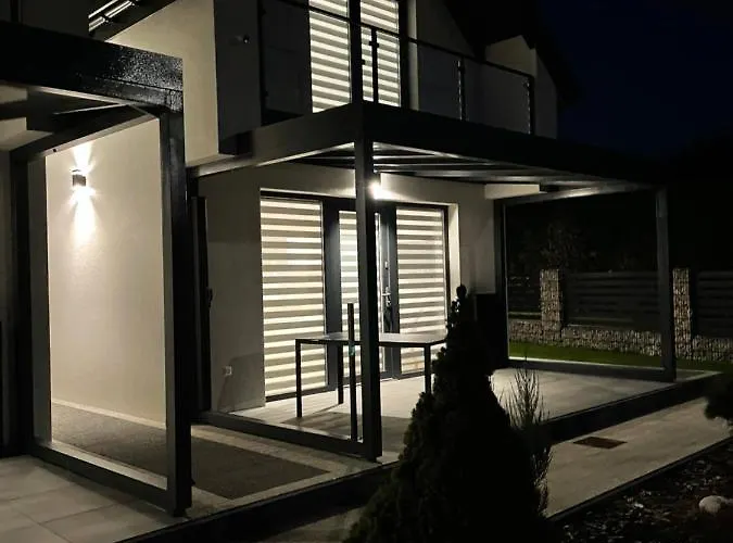 וילה Urocze Ubocze Luksusowe *